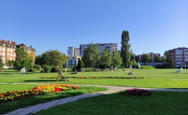 M&M Apartment Velika Gorica Buitenkant foto